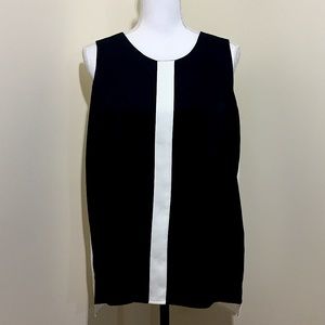 Tommy Hillfiger || Woman’s  high low black and white Blouse size L